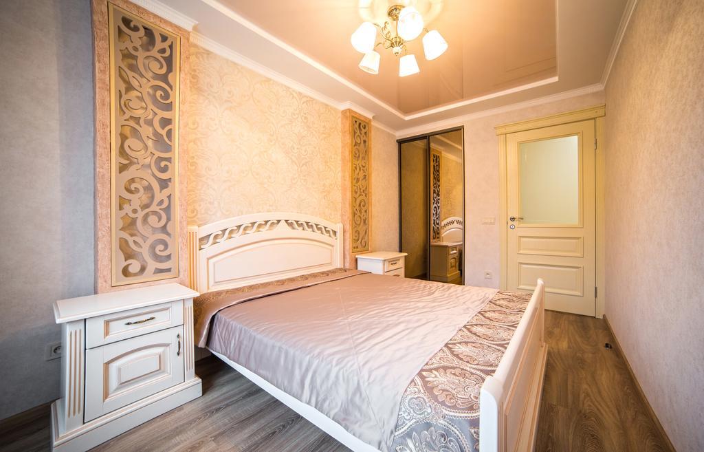 Apartments On Svobody Avenue- The Center Of Lviv Buitenkant foto