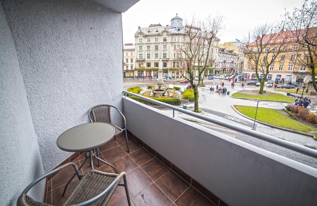 Apartments On Svobody Avenue- The Center Of Lviv Buitenkant foto